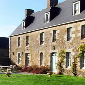 La Vieille Foulonniere : D'hotes & Permaculture Pontorson